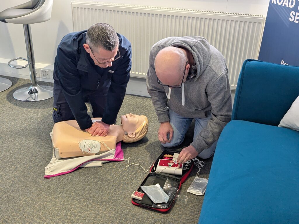 emergency first aid at work course, health, safety and wellbeing month course emergency first aid at work course, health, safety and wellbeing month course
